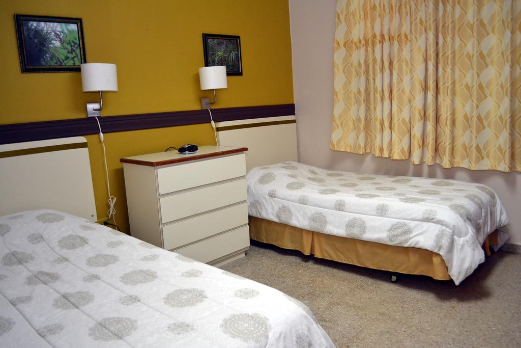 Hostal Universitario San German Exterior photo