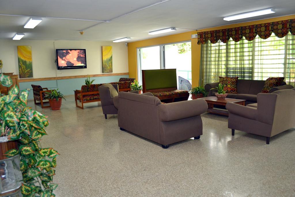 Hostal Universitario San German Exterior photo