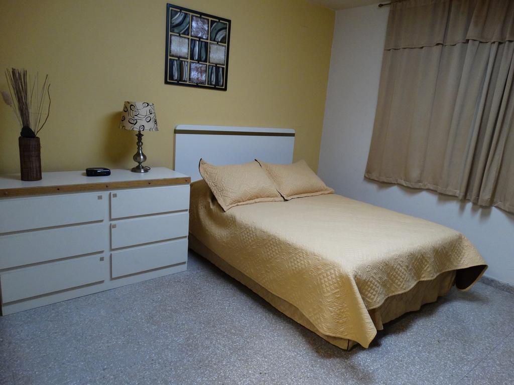 Hostal Universitario San German Exterior photo